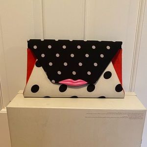 Vintage Polka Dot 👄 Clutch